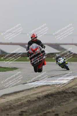 media/Nov-29-2025-TrackDaz (Sat) [[10ae2d9bce]]/A Group/Session 4 (Wheelie Bump)/